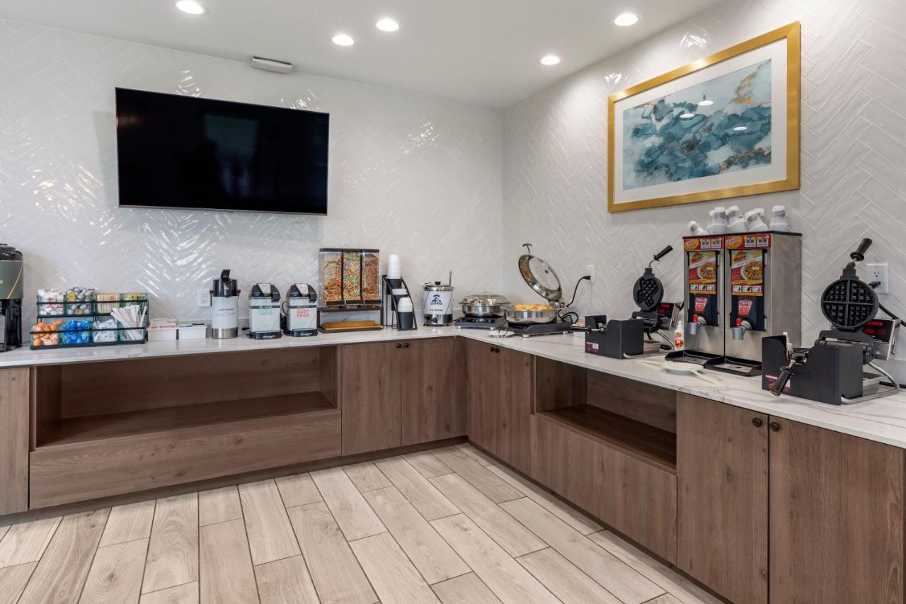 达拉斯大草原宿之桥套房酒店 大草原城 外观 照片